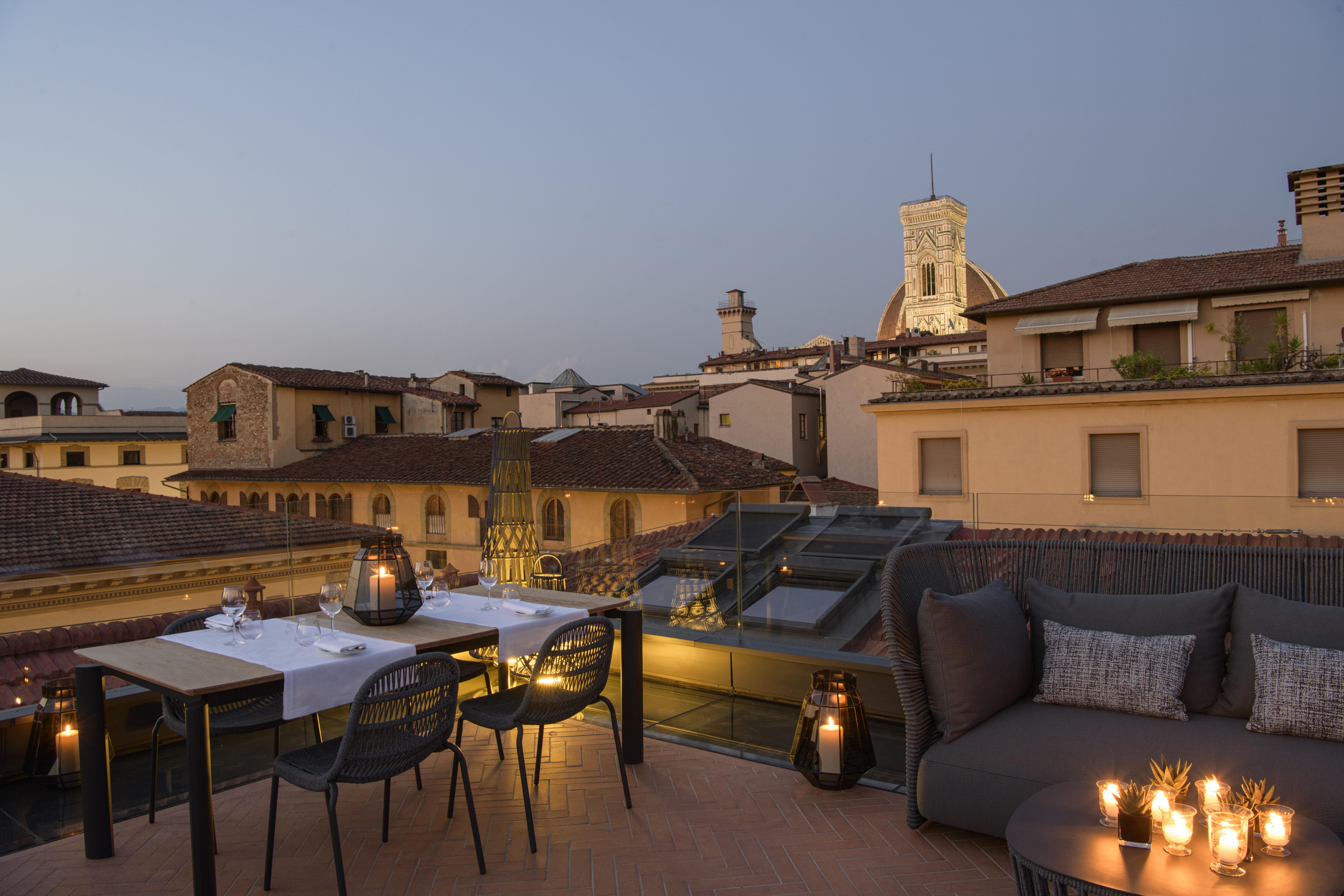 เฮลเวเชียแอนด์บริสตอล - สตาร์โฮเต็ล กอลเลซิโอเน Hotel ฟลอเรนซ์ ภายนอก รูปภาพ Rooftop terrace