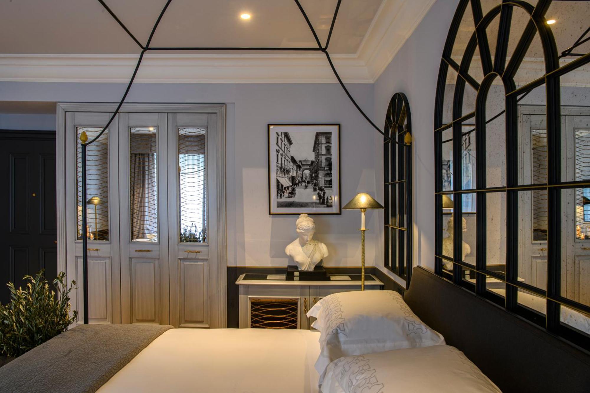 เฮลเวเชียแอนด์บริสตอล - สตาร์โฮเต็ล กอลเลซิโอเน Hotel ฟลอเรนซ์ ภายนอก รูปภาพ A bedroom at the hotel