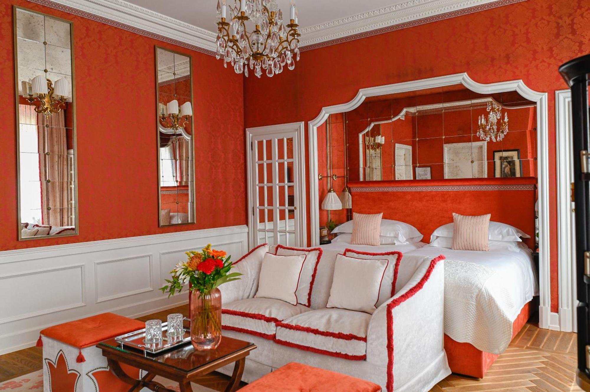 เฮลเวเชียแอนด์บริสตอล - สตาร์โฮเต็ล กอลเลซิโอเน Hotel ฟลอเรนซ์ ภายนอก รูปภาพ A suite at the Mandarin Oriental