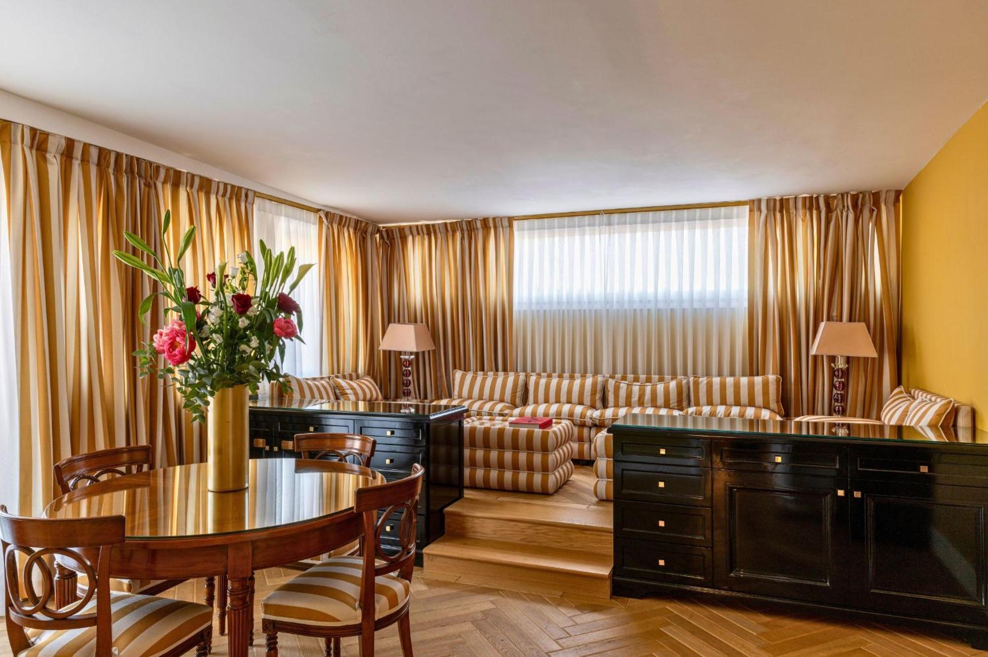 เฮลเวเชียแอนด์บริสตอล - สตาร์โฮเต็ล กอลเลซิโอเน Hotel ฟลอเรนซ์ ภายนอก รูปภาพ